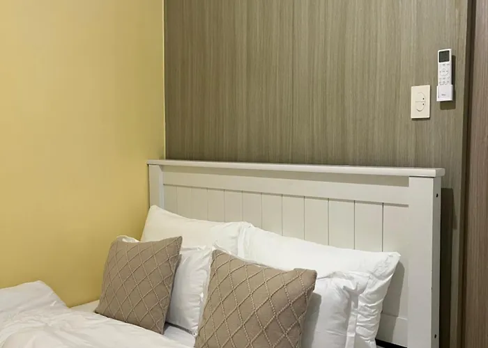 Отель Mybhie Staycation Манила